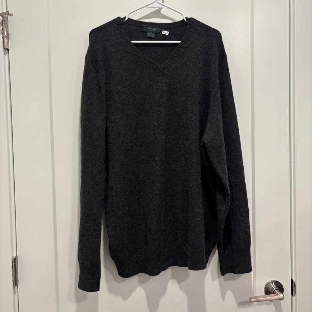 Marshall Field's Cashmere Sweater Mens XXL Charcoal Gray V-Neck 100% Cashmere